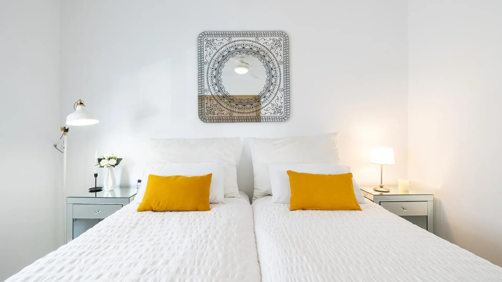 Apartment Las Flores Marbella Centro By Aora Stay
