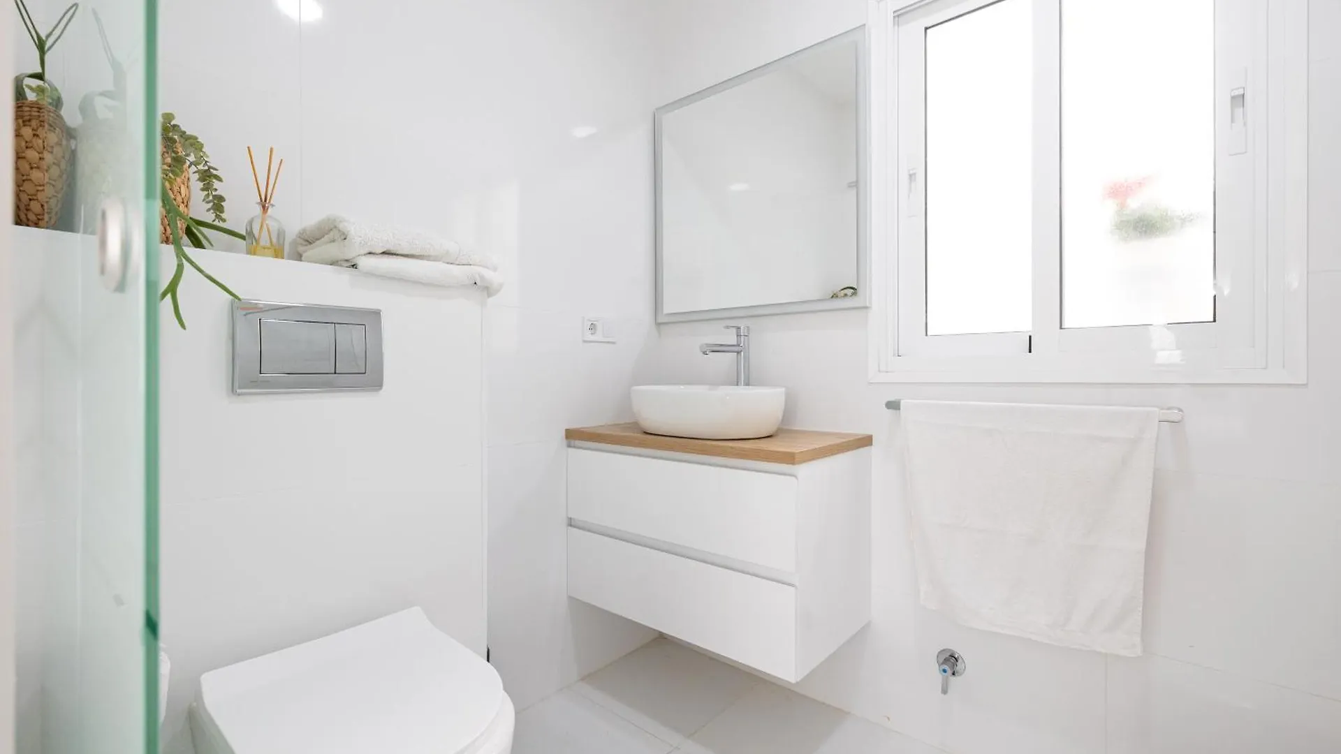Apartment Las Flores Marbella Centro By Aora Stay Spain